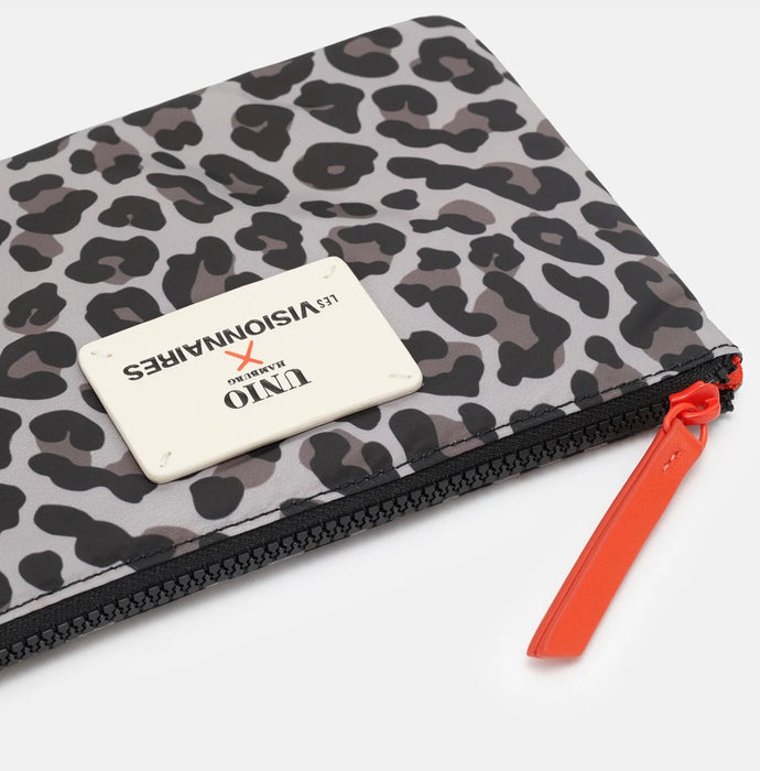 Unio Tasche Bormio Leo-Print grey